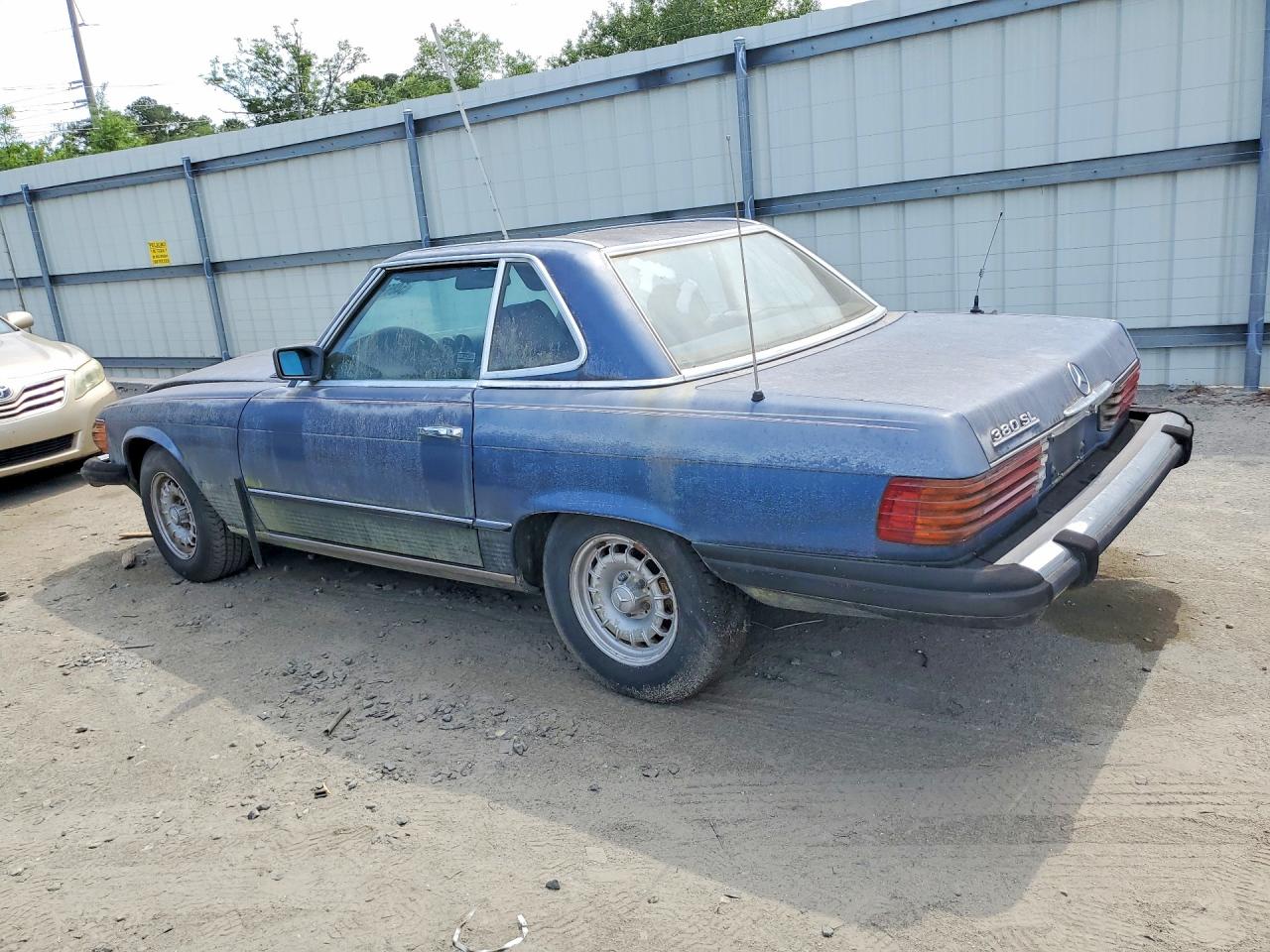 1984 MERCEDES-BENZ SL-CLASS