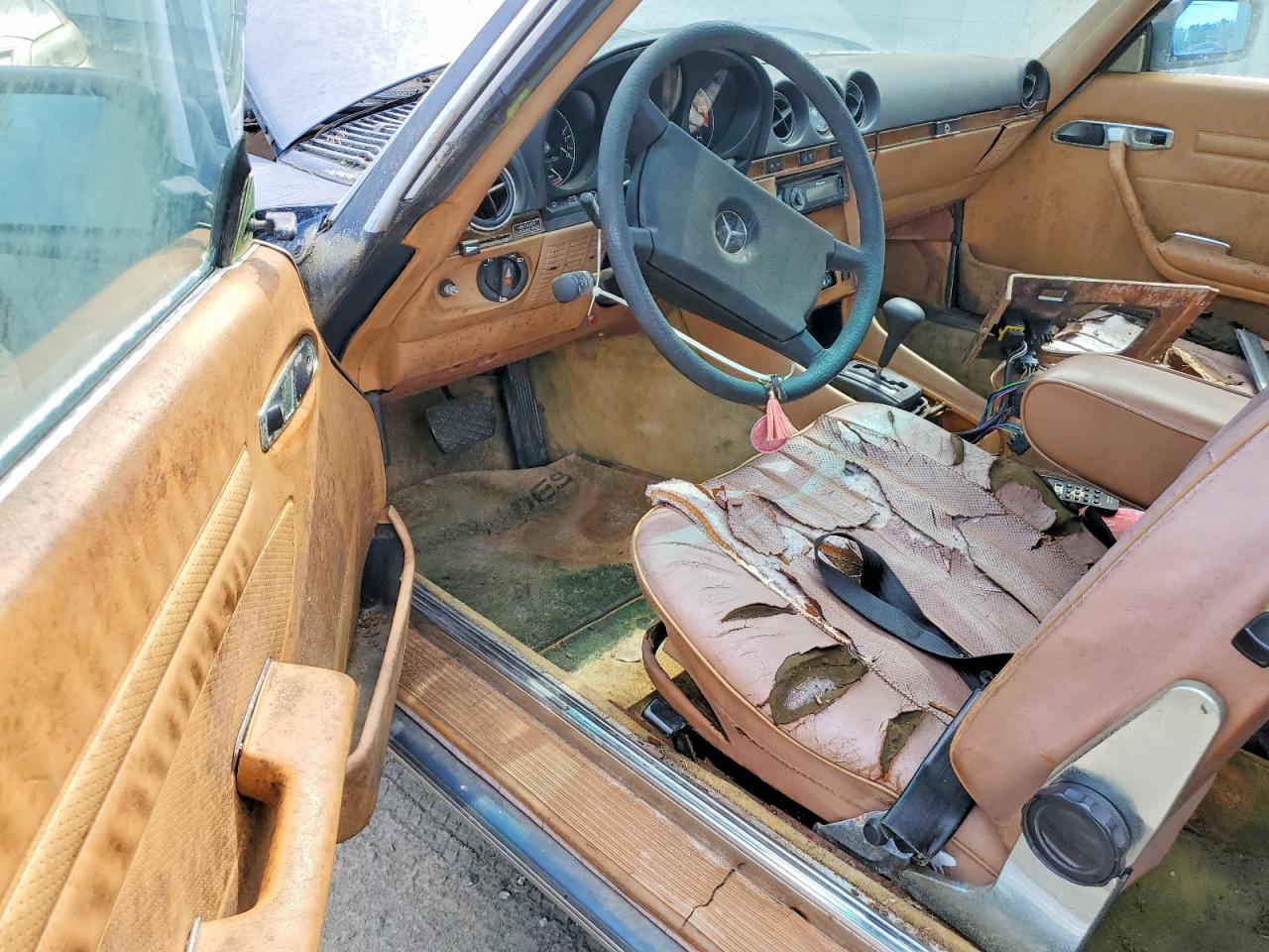 1984 MERCEDES-BENZ SL-CLASS