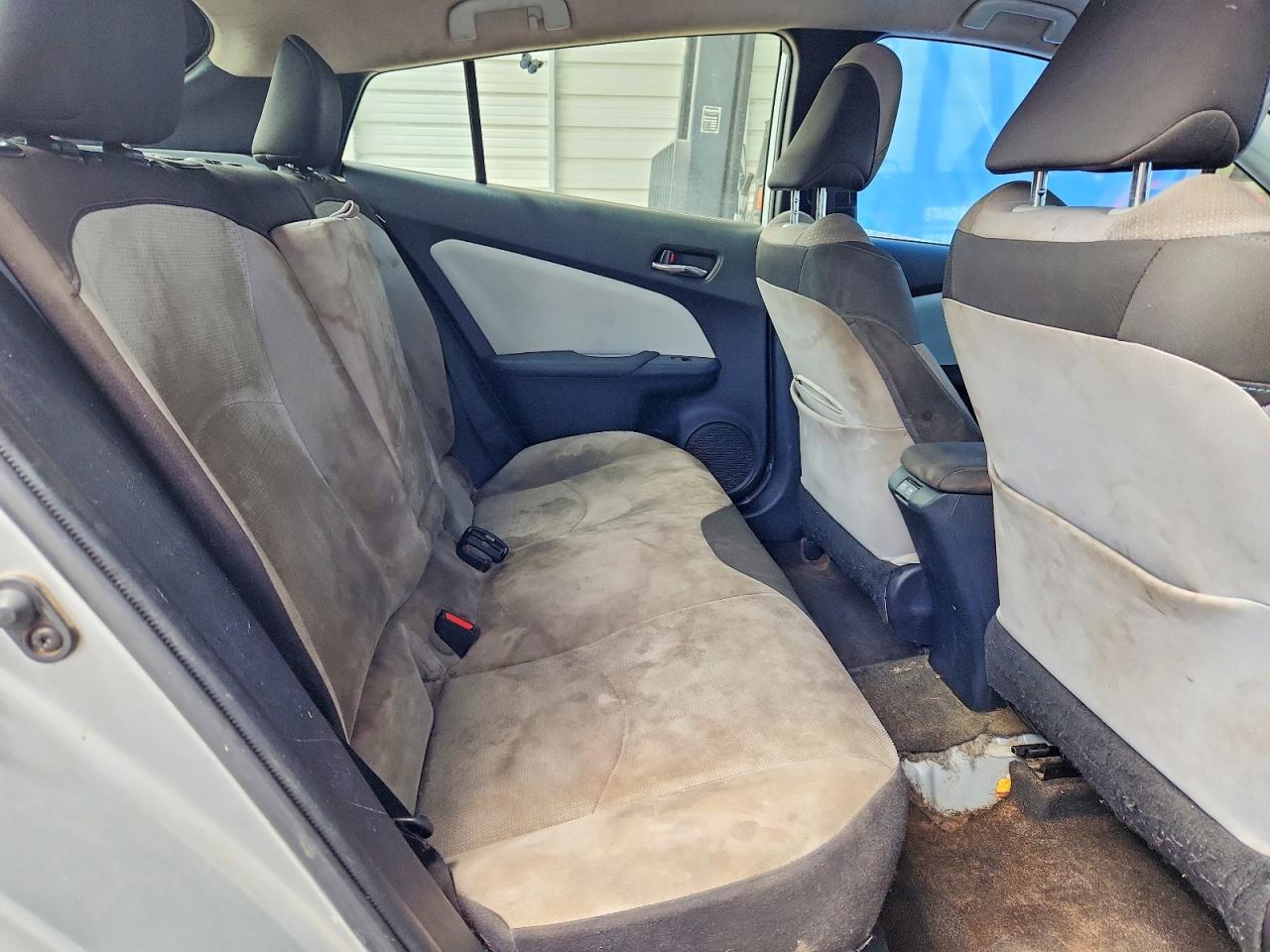 2019 TOYOTA PRIUS