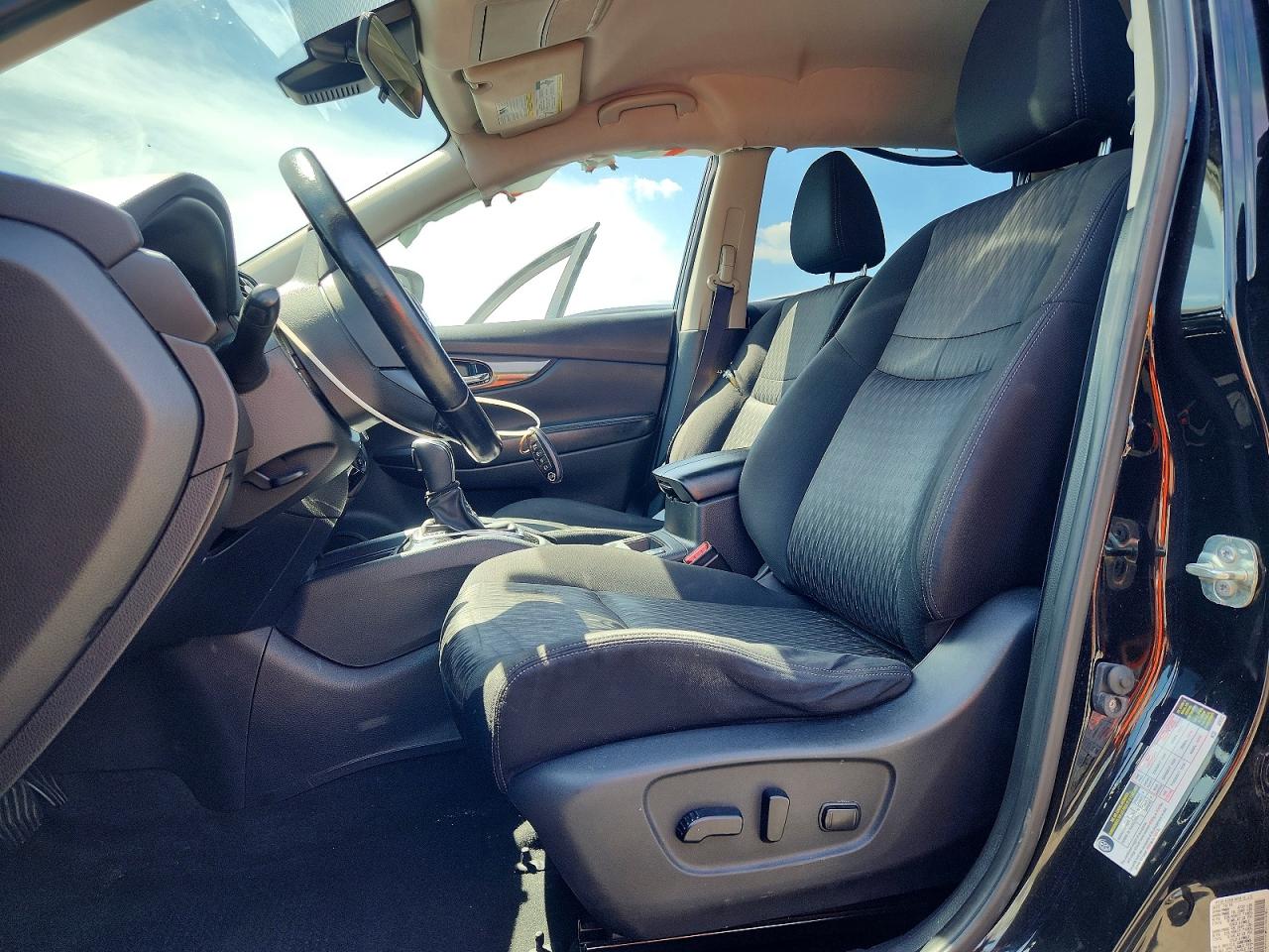 2020 NISSAN ROGUE