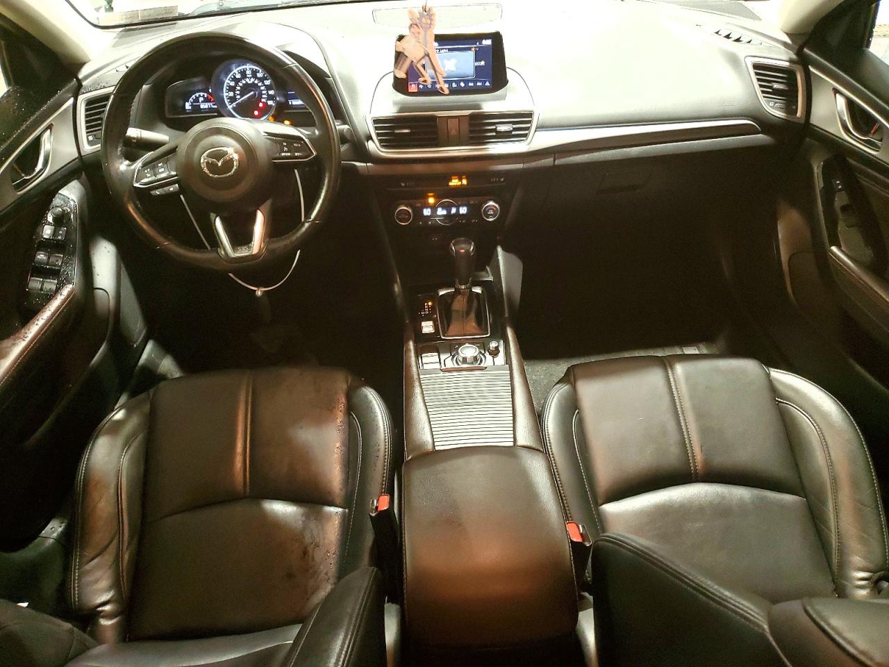 2018 MAZDA 3