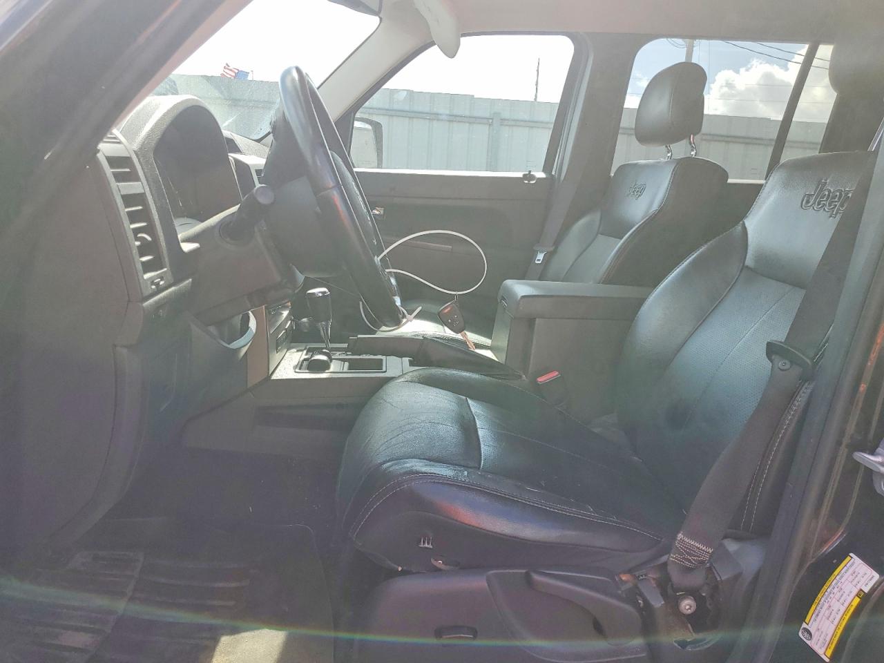 2012 JEEP LIBERTY