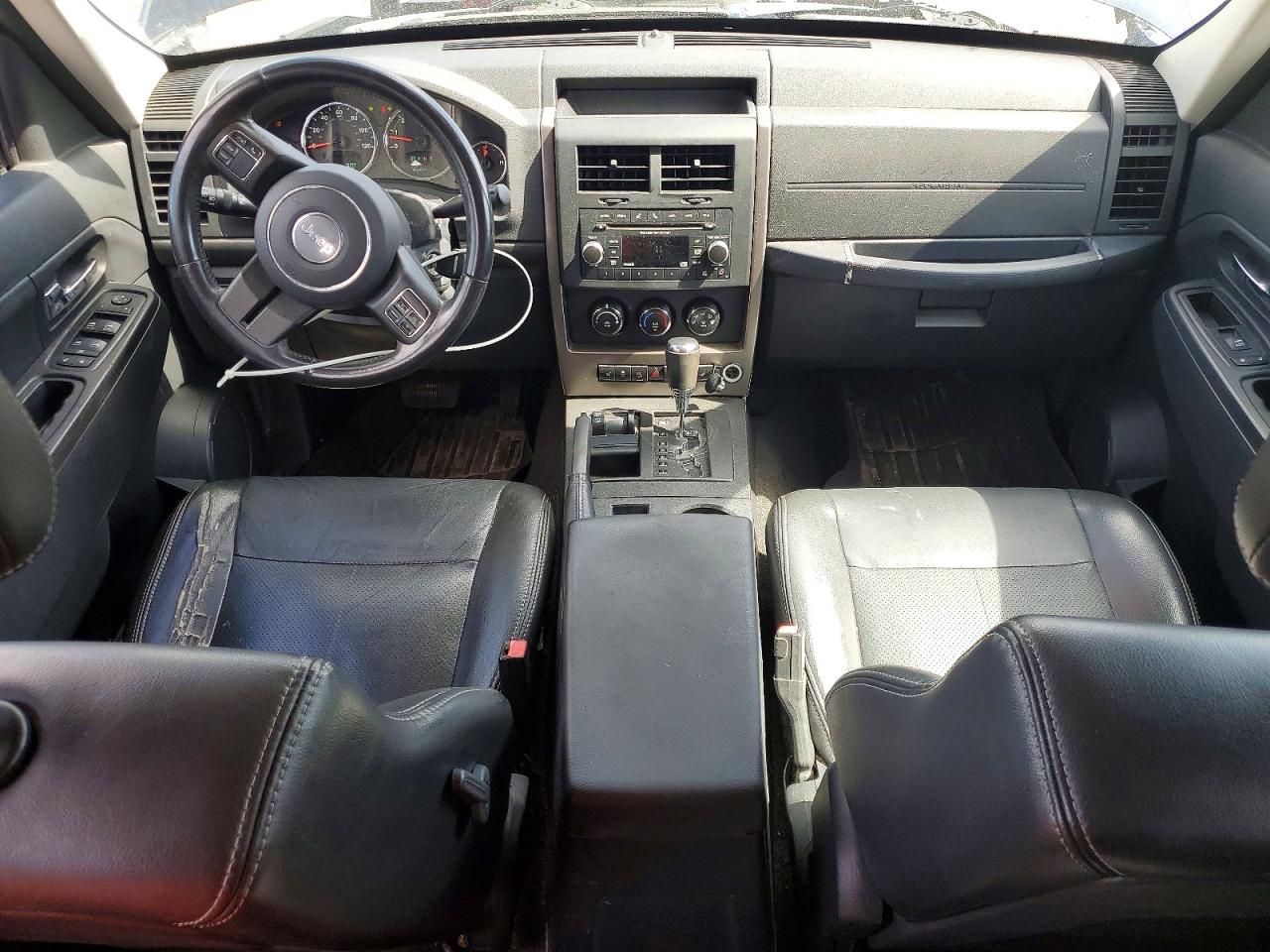2012 JEEP LIBERTY