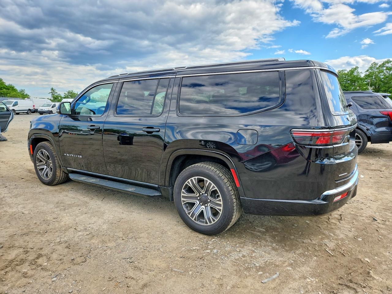 2023 JEEP WAGONEER