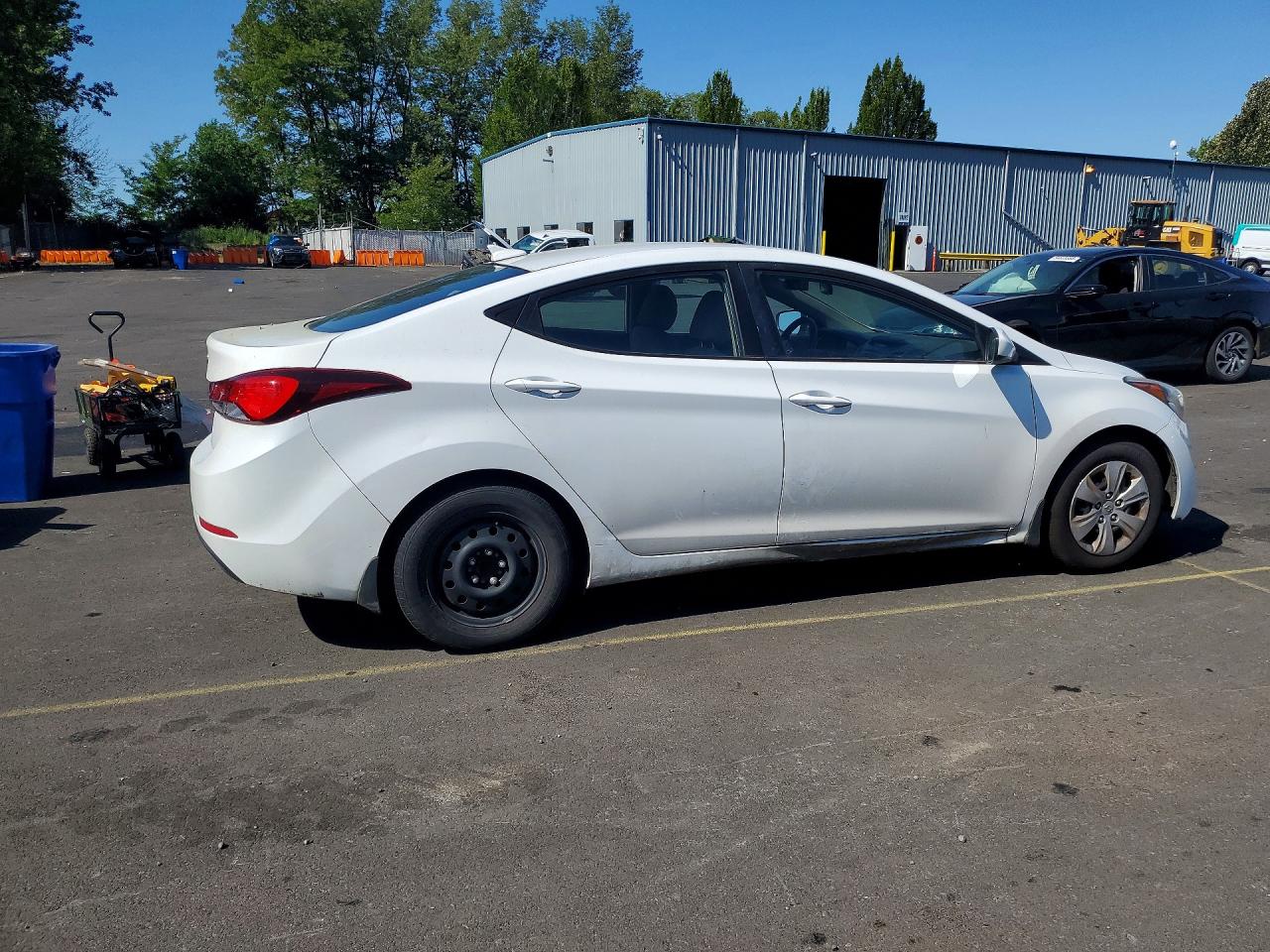 2016 HYUNDAI ELANTRA