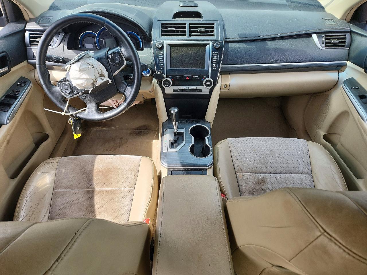 2012 TOYOTA CAMRY SOLA