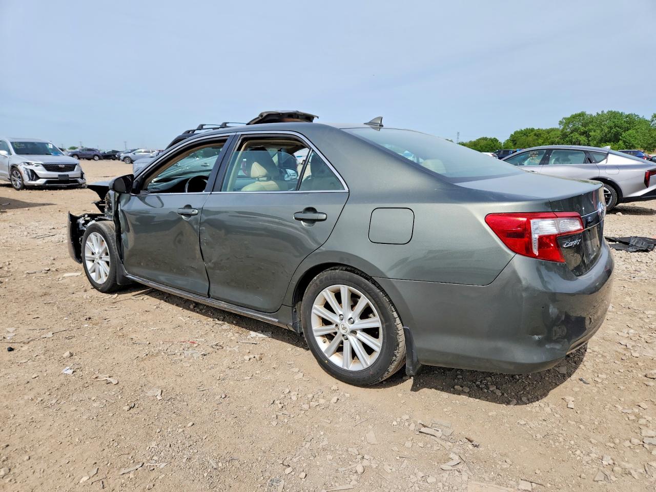 2012 TOYOTA CAMRY SOLA