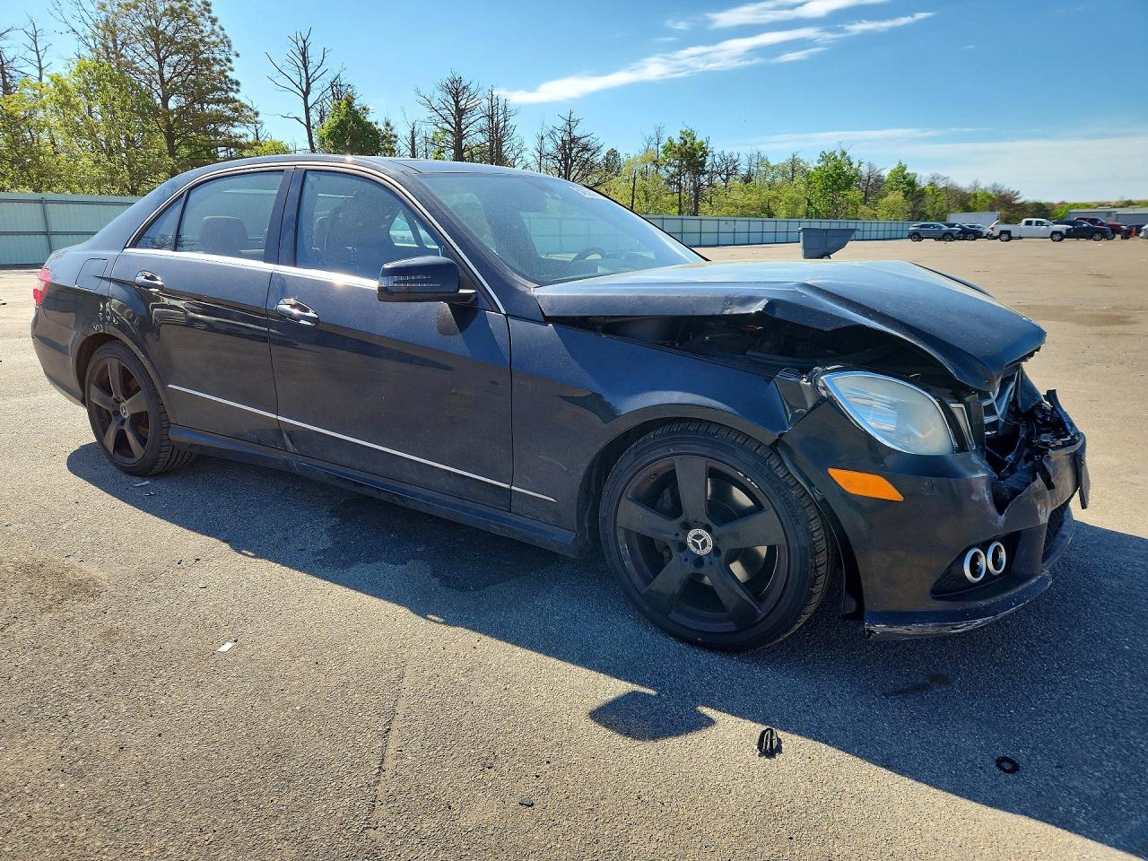 2010 MERCEDES-BENZ E-CLASS