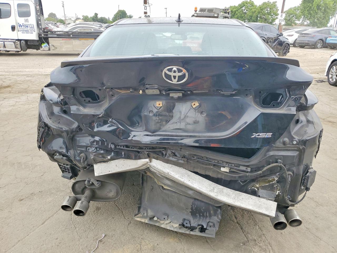 2018 TOYOTA CAMRY