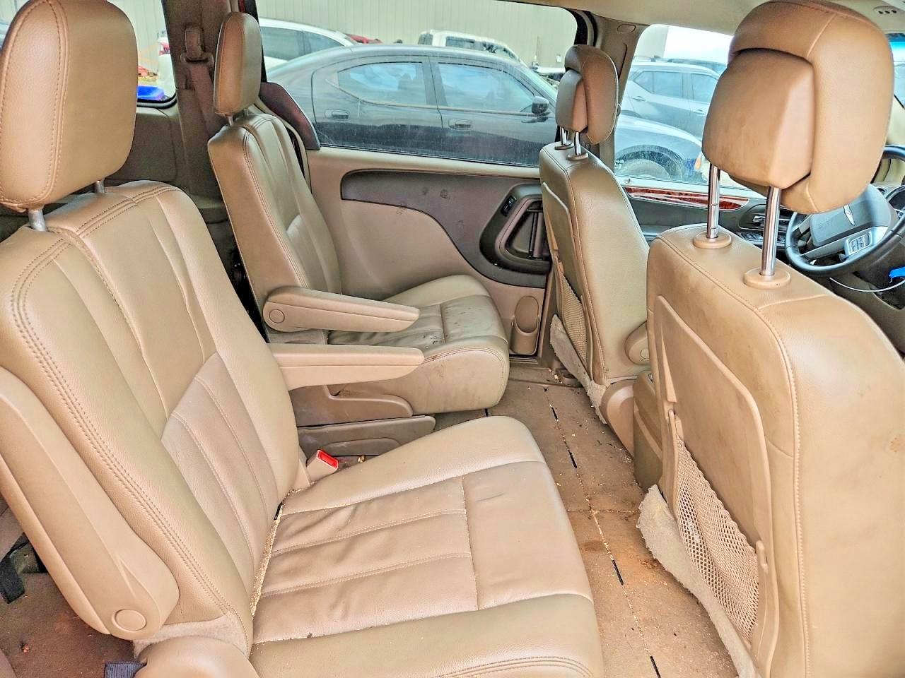 2014 CHRYSLER MINIVAN