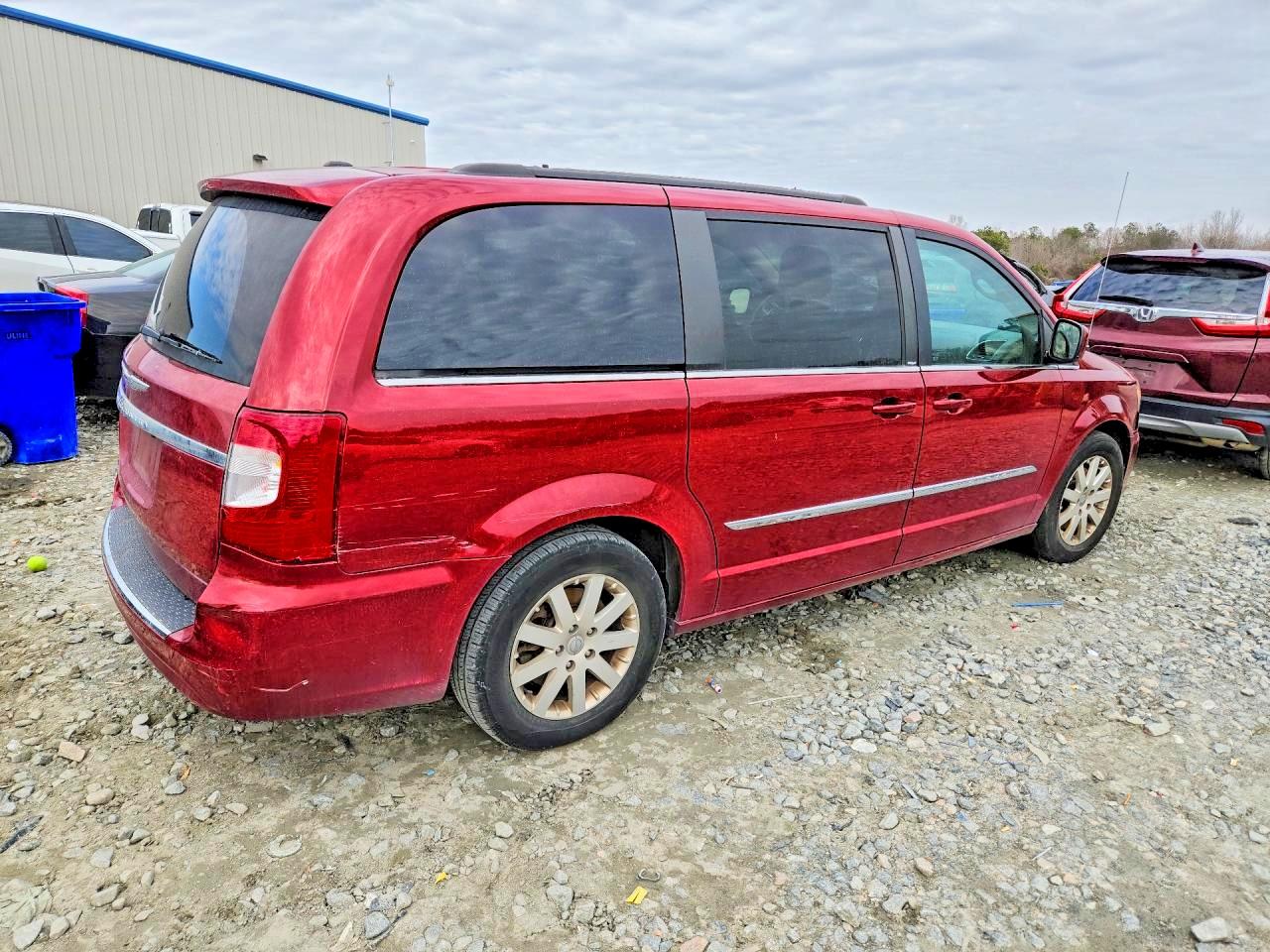 2014 CHRYSLER MINIVAN