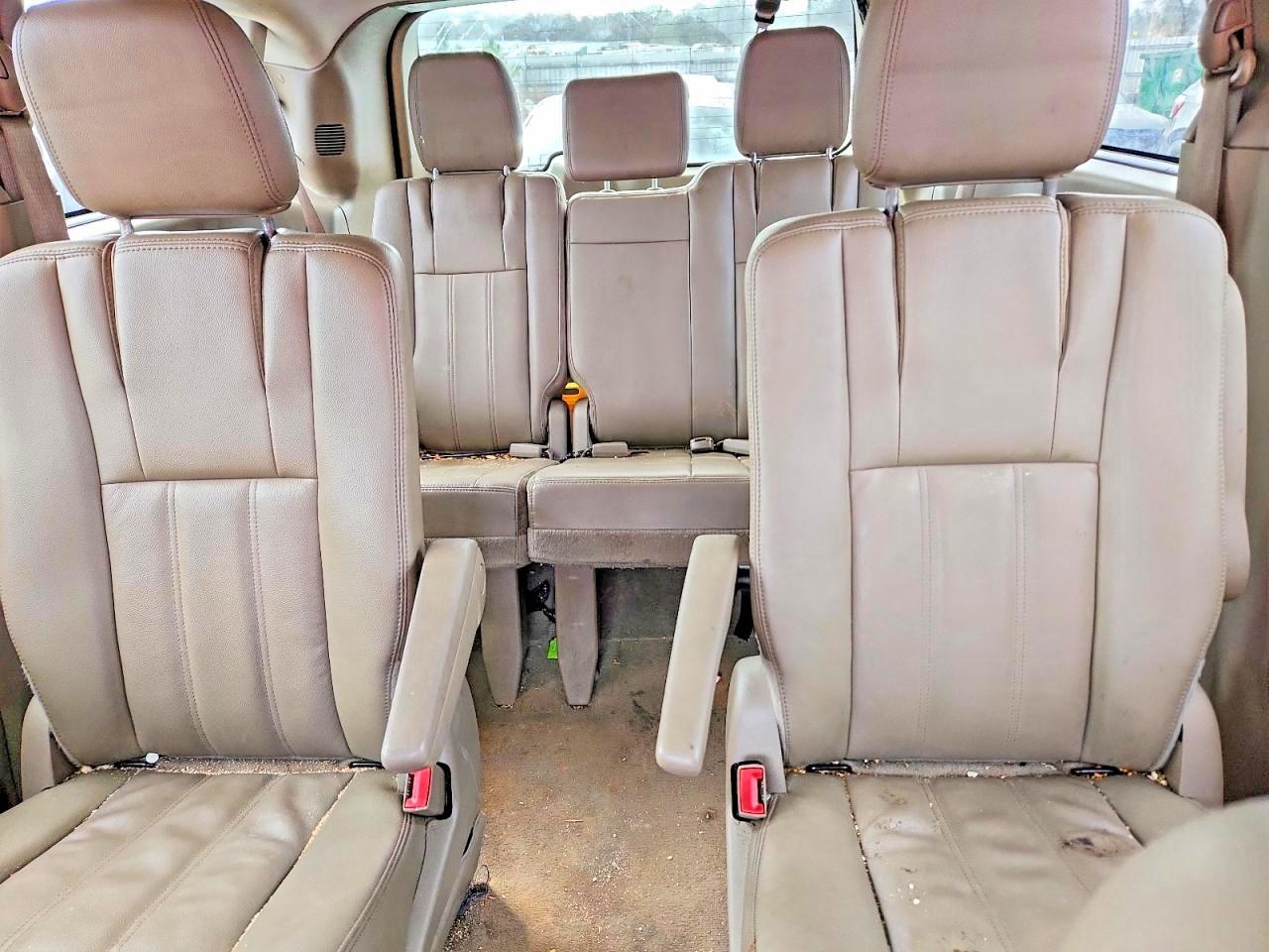 2014 CHRYSLER MINIVAN