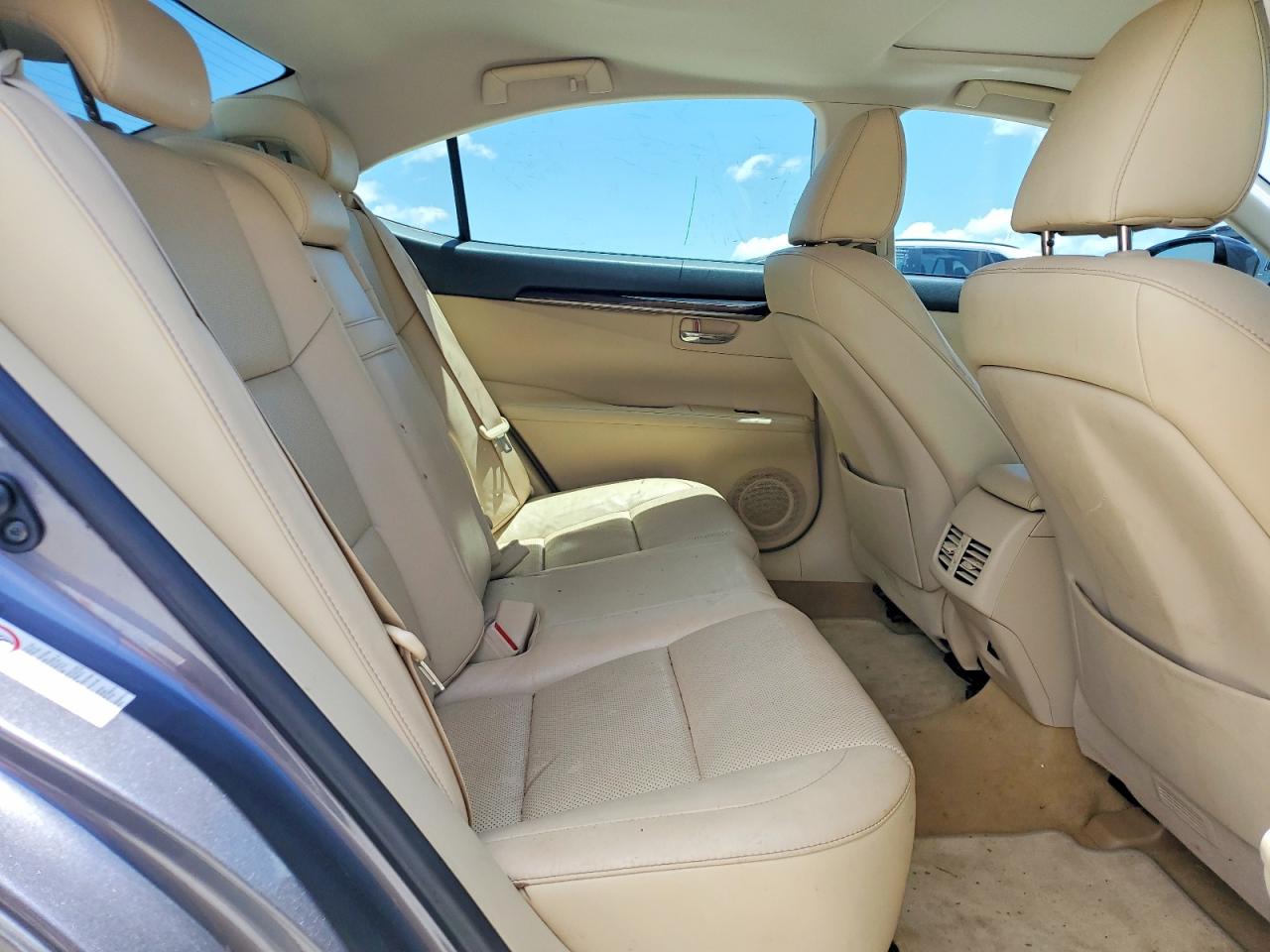 2013 LEXUS ES350
