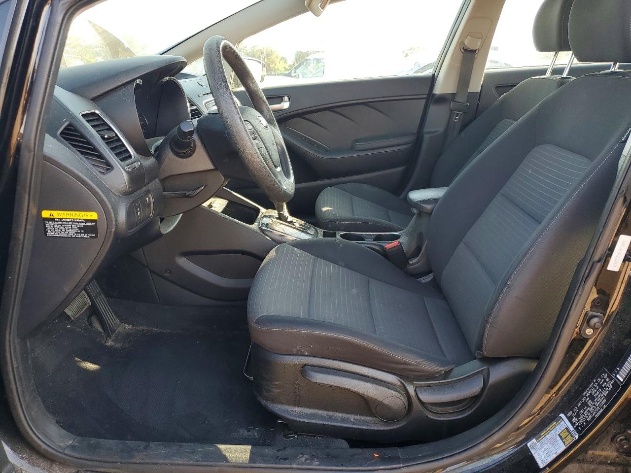 2017 KIA FORTE