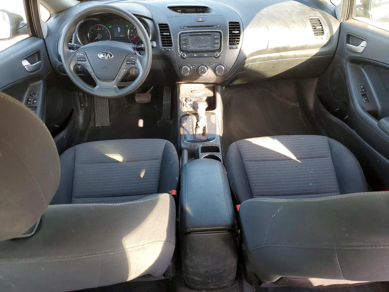 2017 KIA FORTE