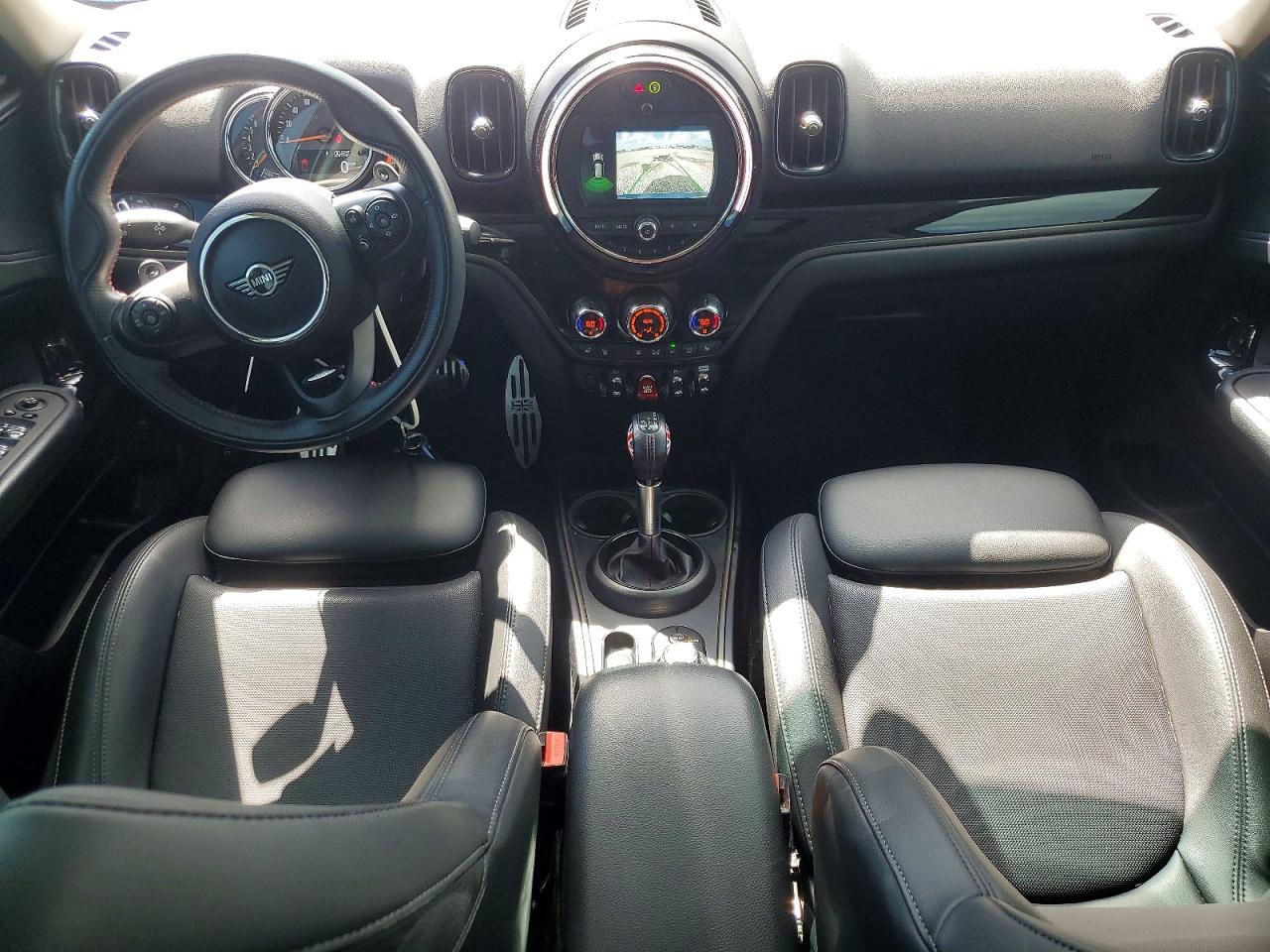 2019 MINI COOPER