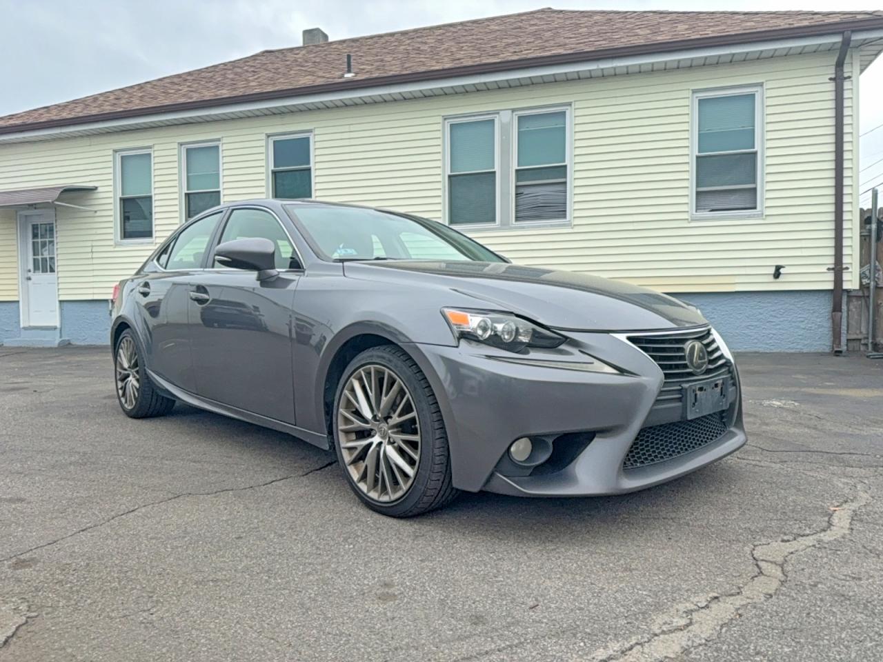 2014 LEXUS IS