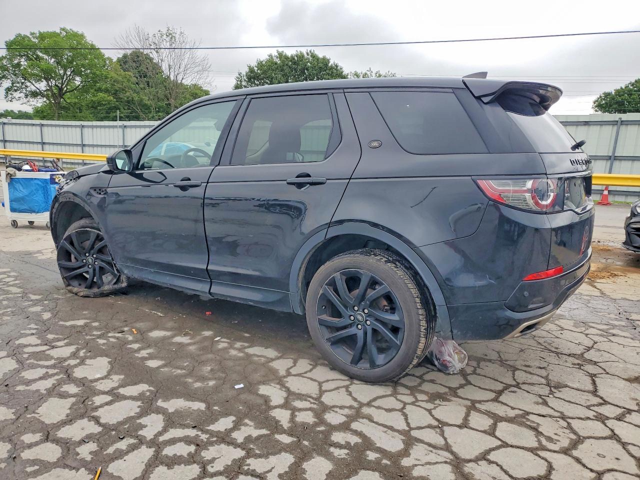 2017 LAND ROVER DISCOVERY