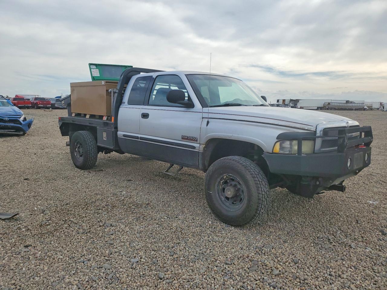 2002 DODGE RAM 2500