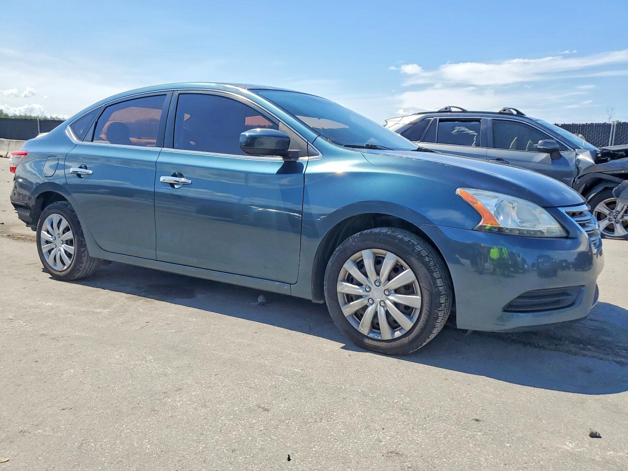 2015 NISSAN SENTRA