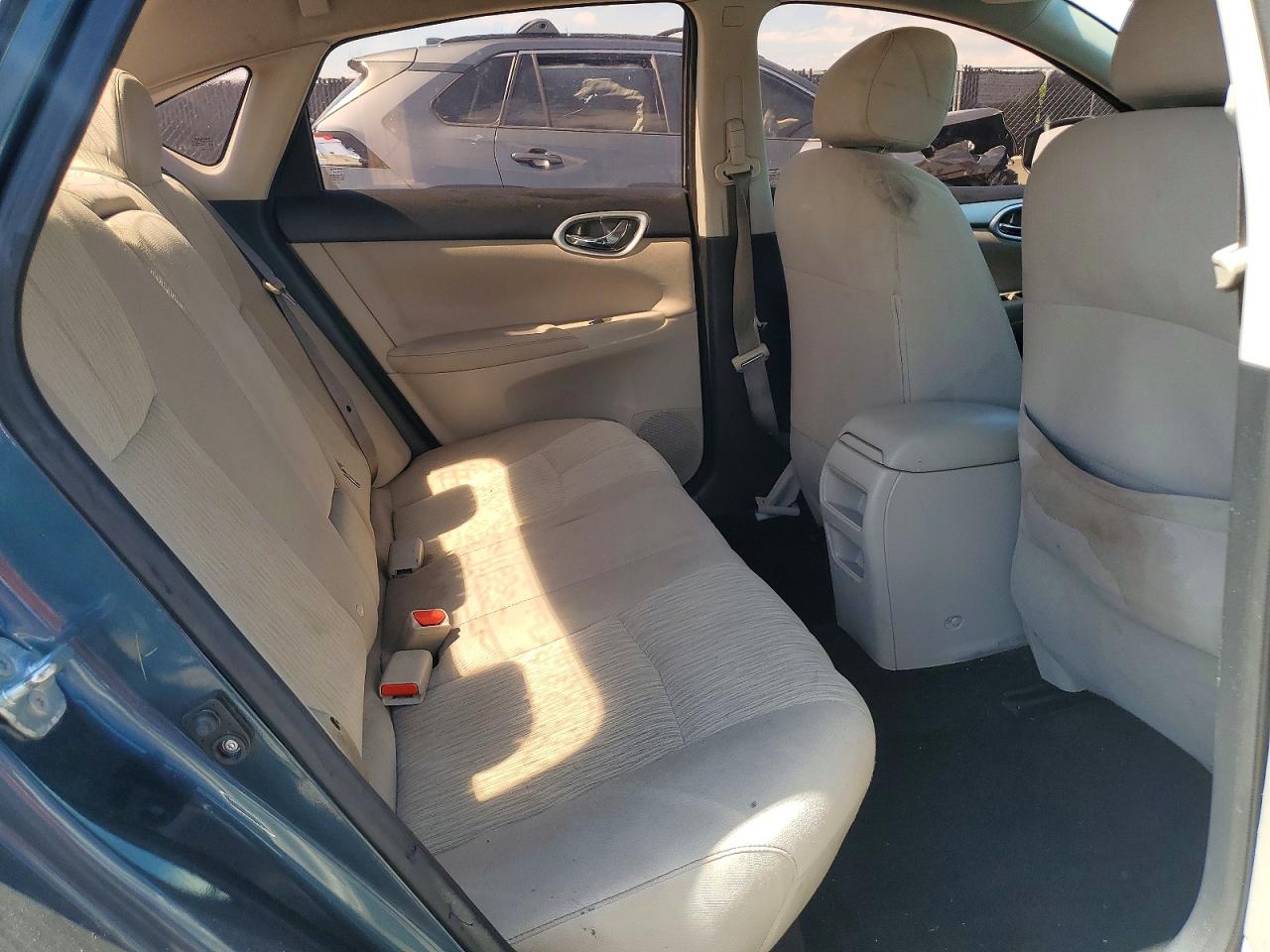 2015 NISSAN SENTRA
