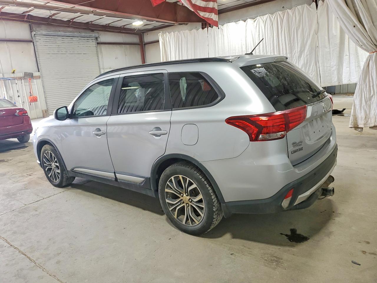 2016 MITSUBISHI OUTLANDER