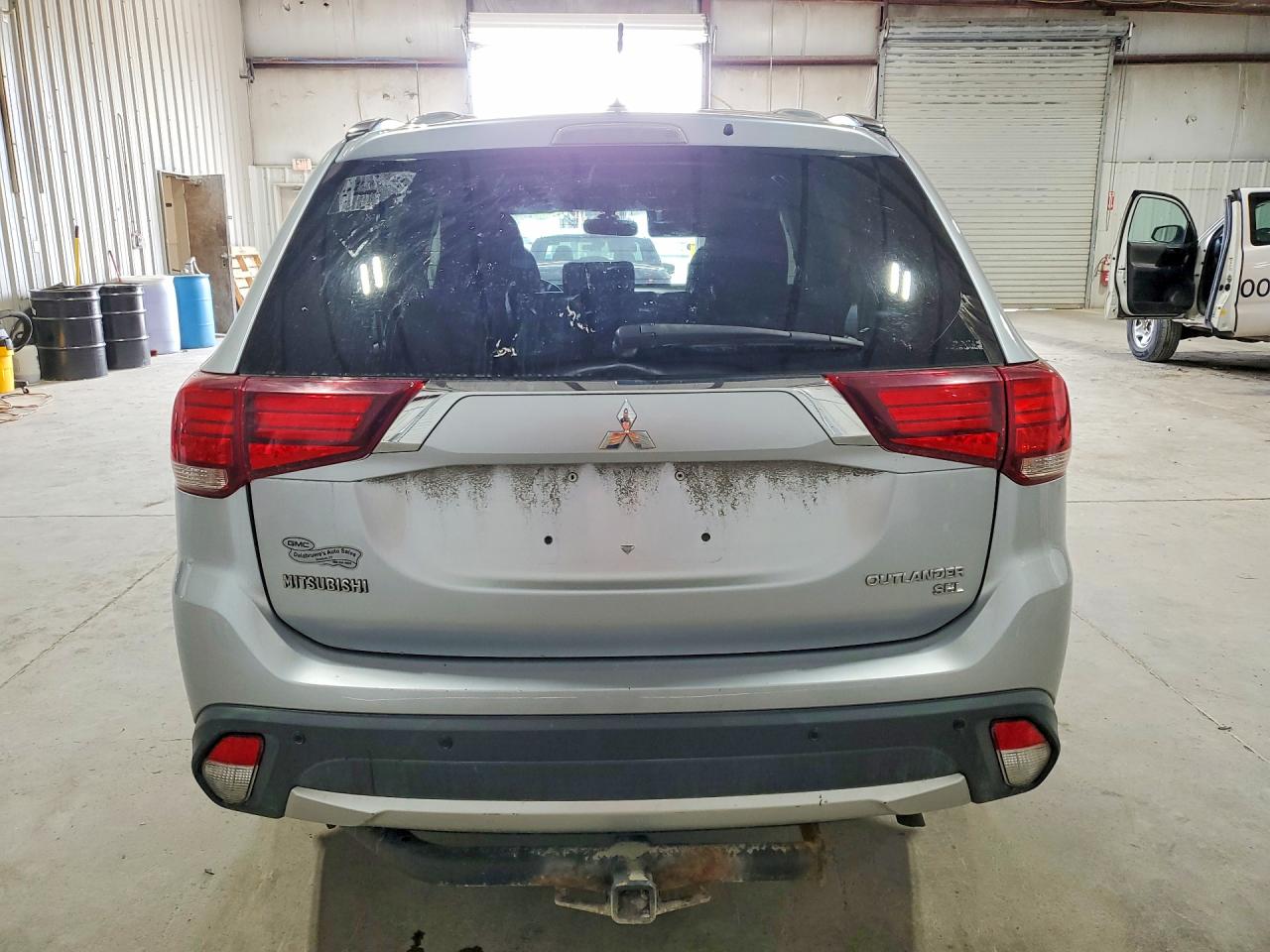 2016 MITSUBISHI OUTLANDER