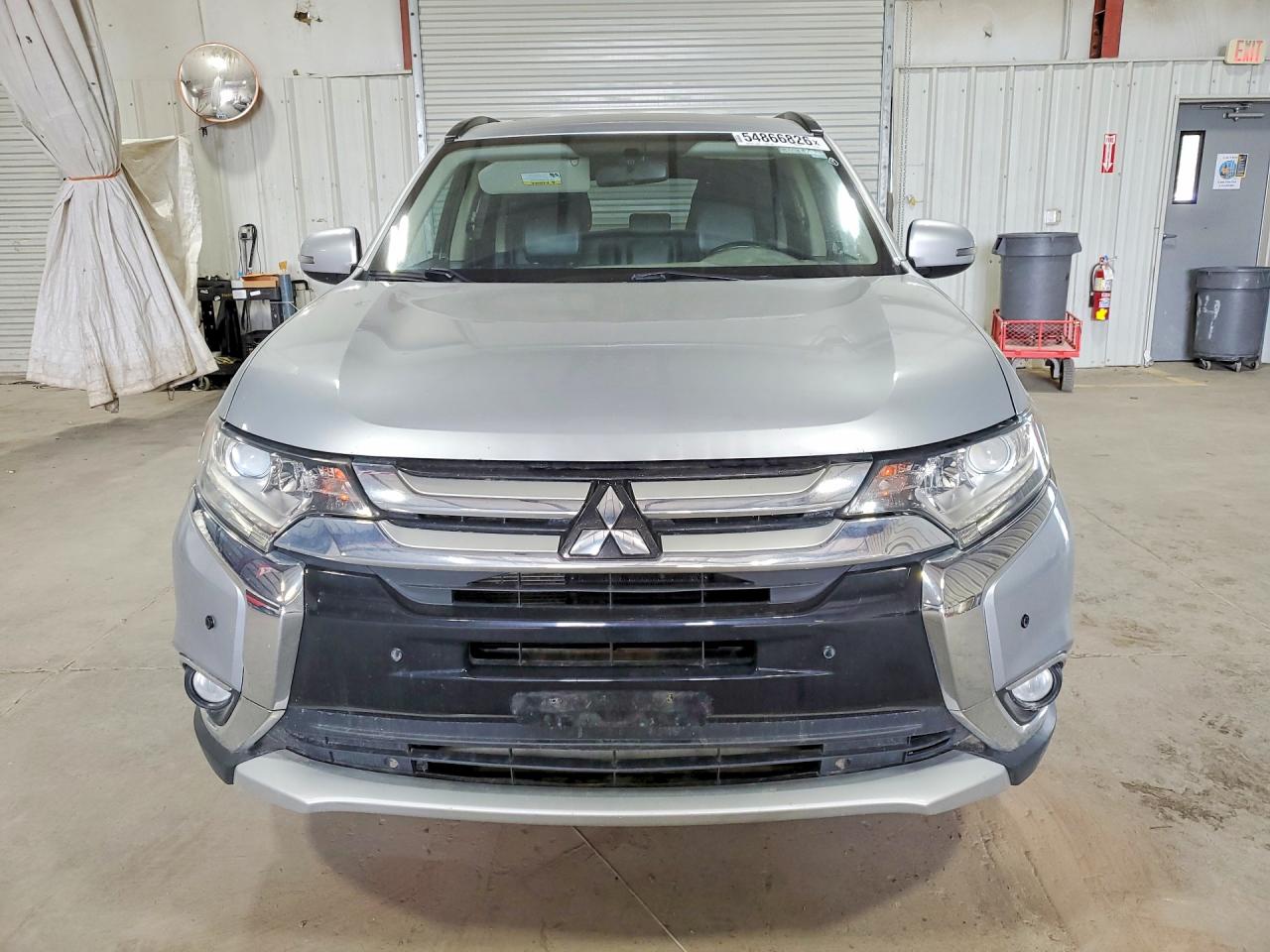 2016 MITSUBISHI OUTLANDER
