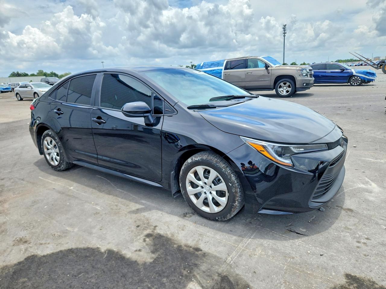 2025 TOYOTA COROLLA