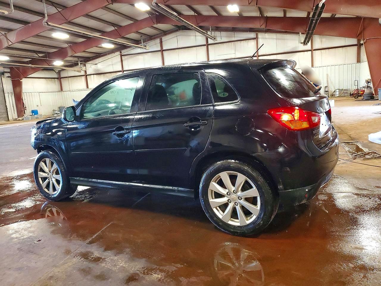 2015 MITSUBISHI OUTLANDER