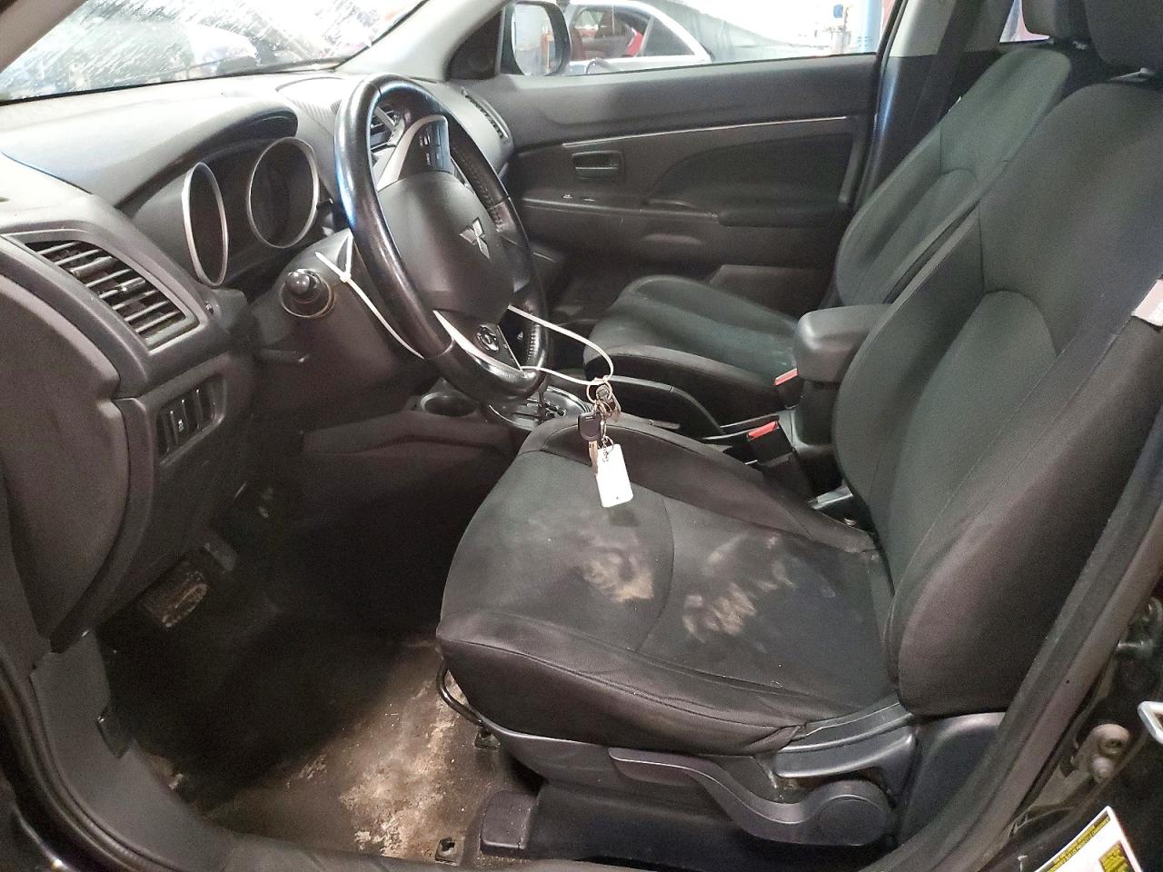 2015 MITSUBISHI OUTLANDER