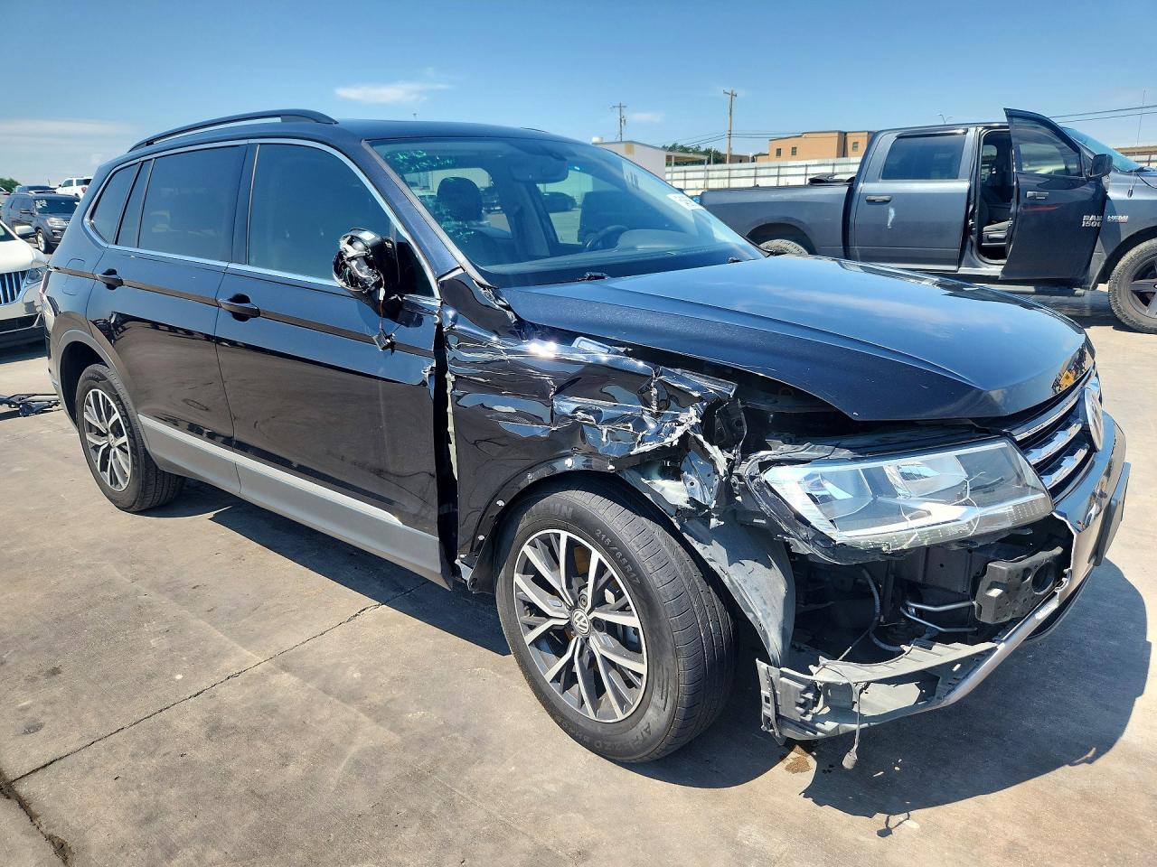 2020 VOLKSWAGEN TIGUAN