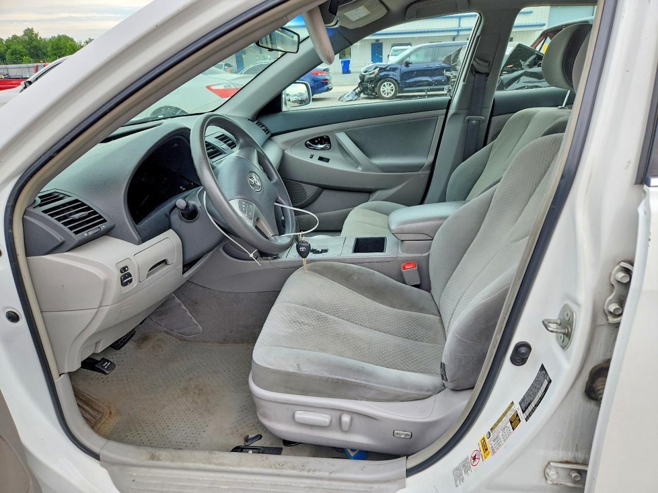2009 TOYOTA CAMRY
