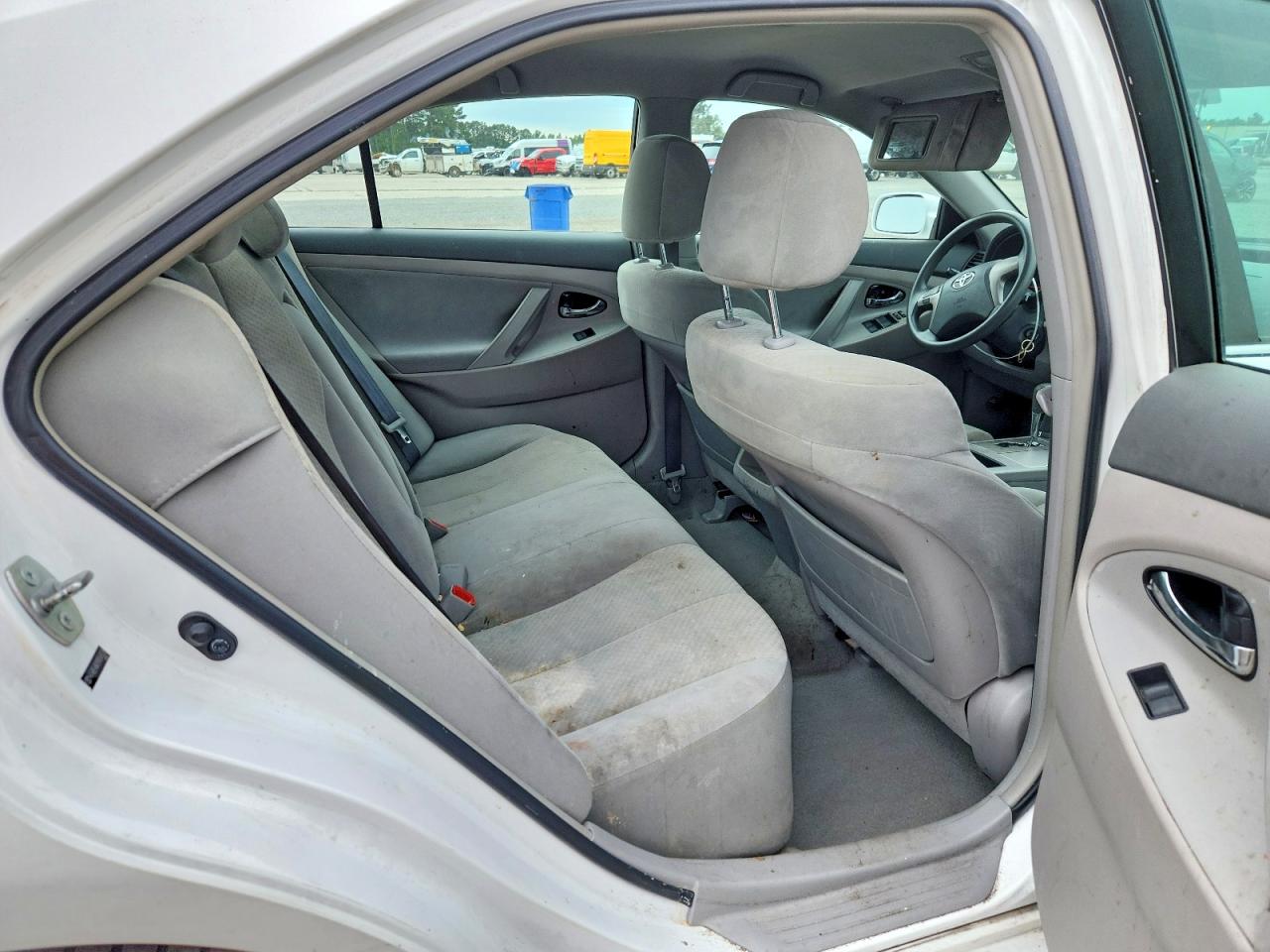 2009 TOYOTA CAMRY