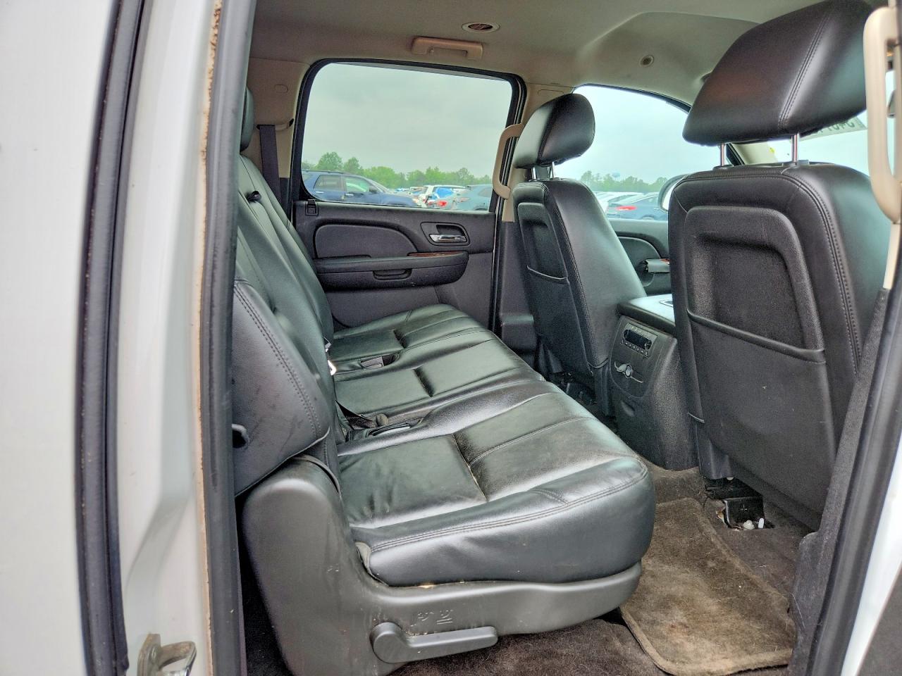 2013 GMC YUKON