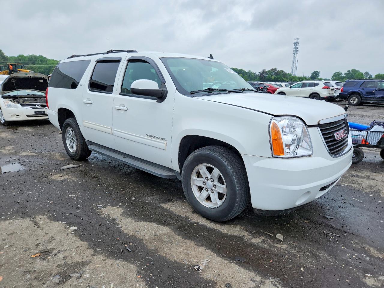 2013 GMC YUKON