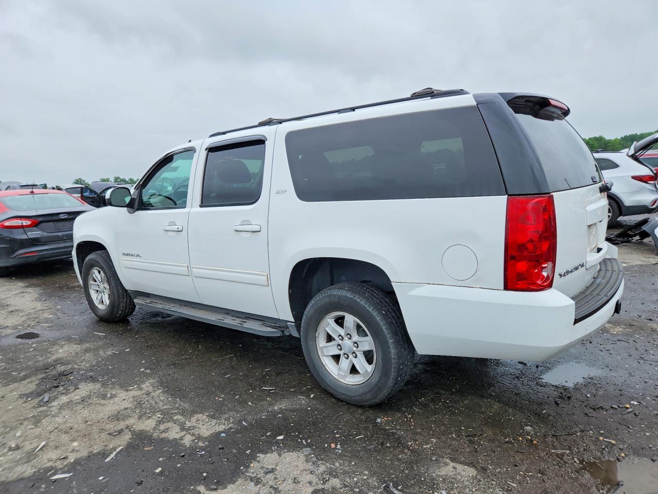 2013 GMC YUKON