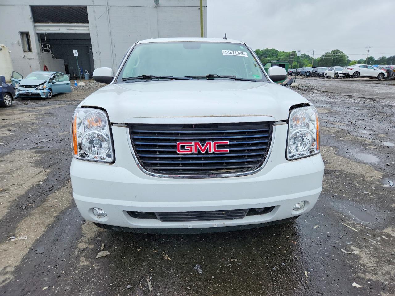 2013 GMC YUKON