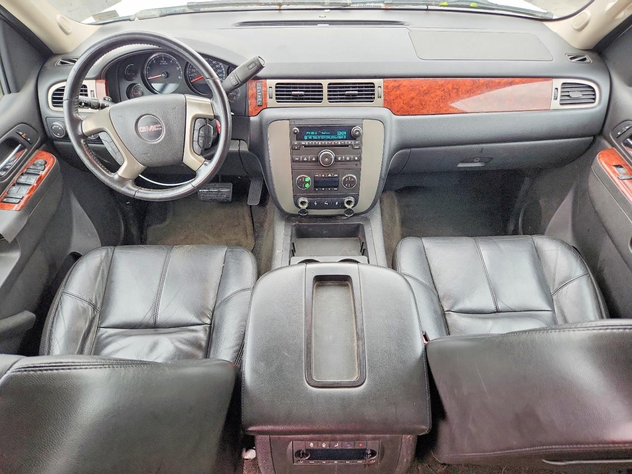 2013 GMC YUKON
