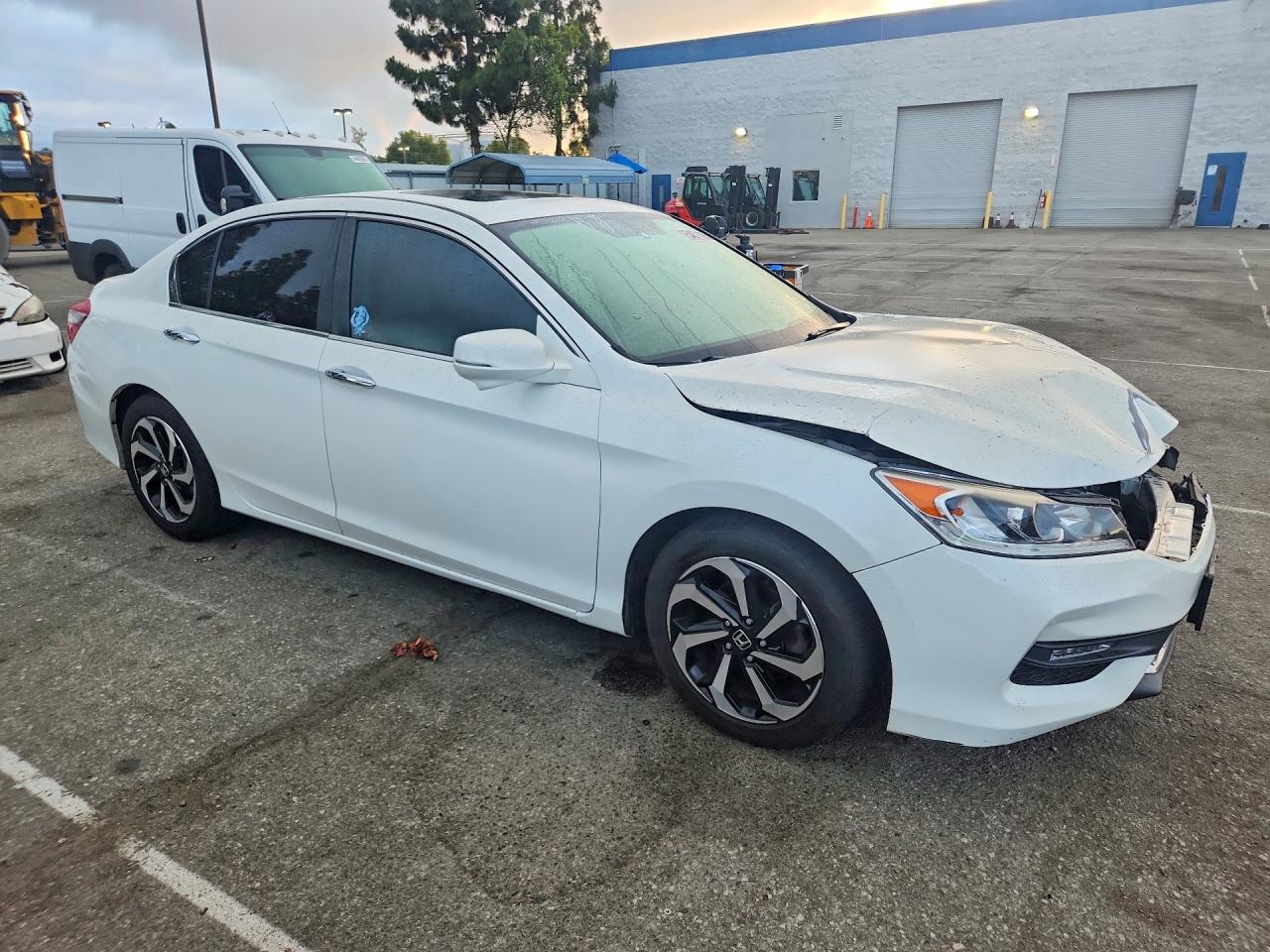 2017 HONDA ACCORD