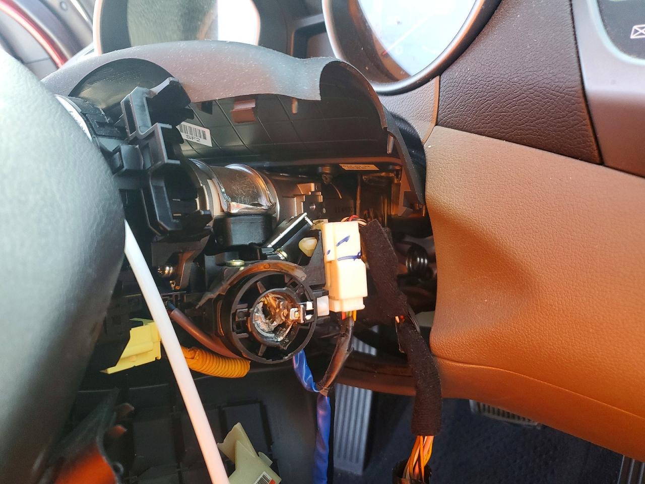 2014 HYUNDAI ELANTRA