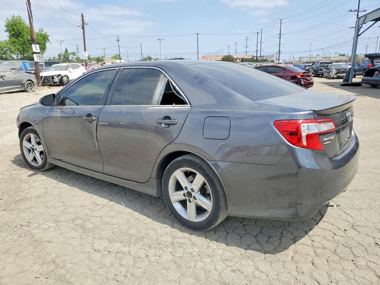2013 TOYOTA CAMRY