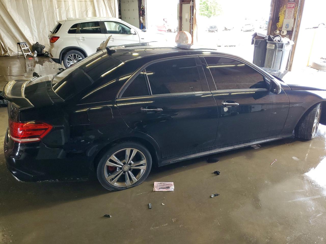 2016 MERCEDES-BENZ E-CLASS