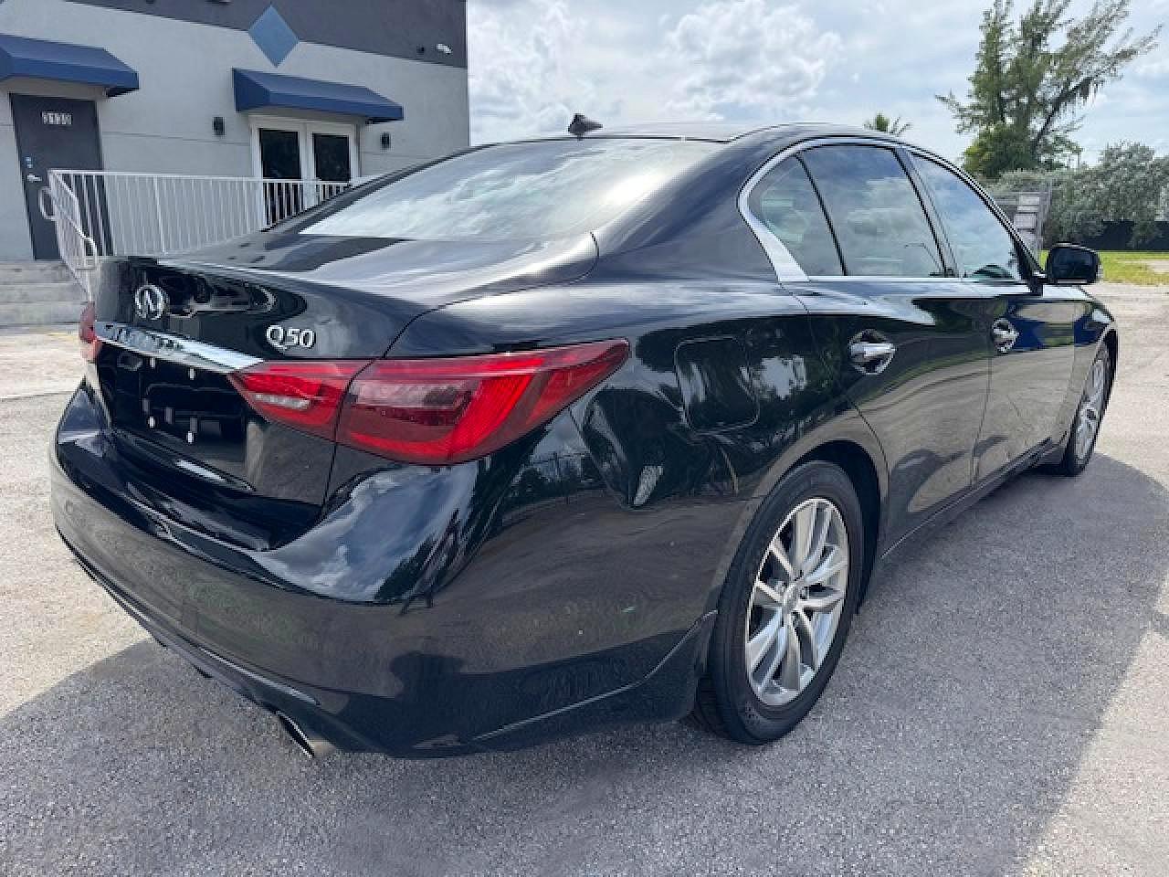 2021 INFINITI Q50
