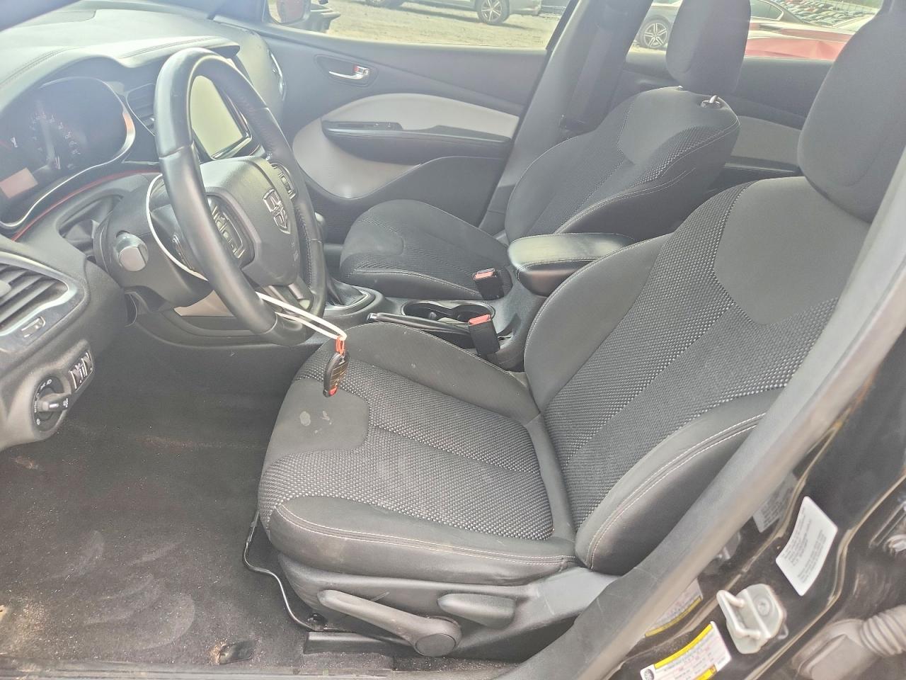 2016 DODGE DART