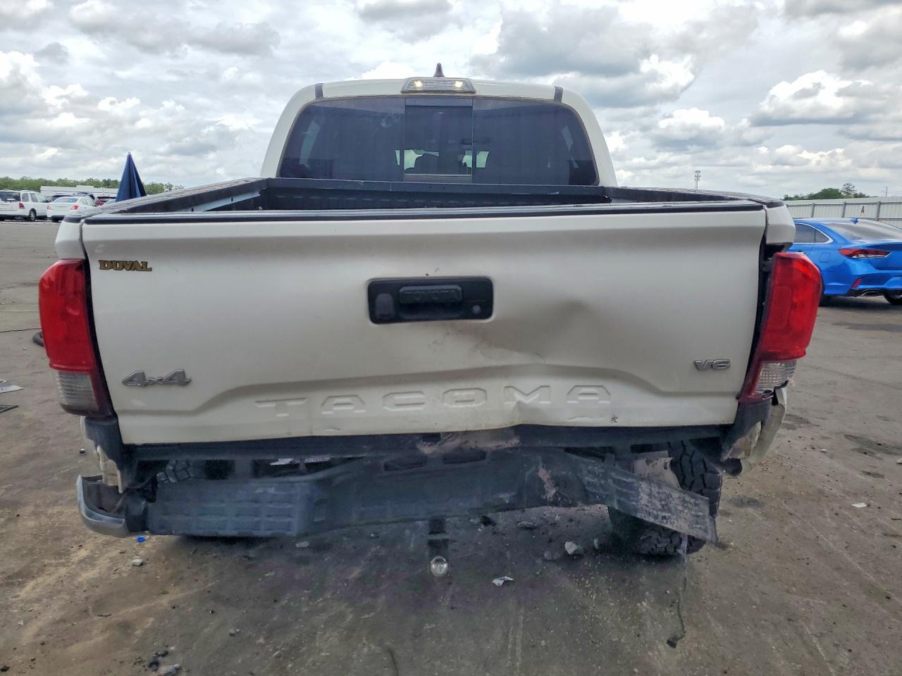 2020 TOYOTA TACOMA