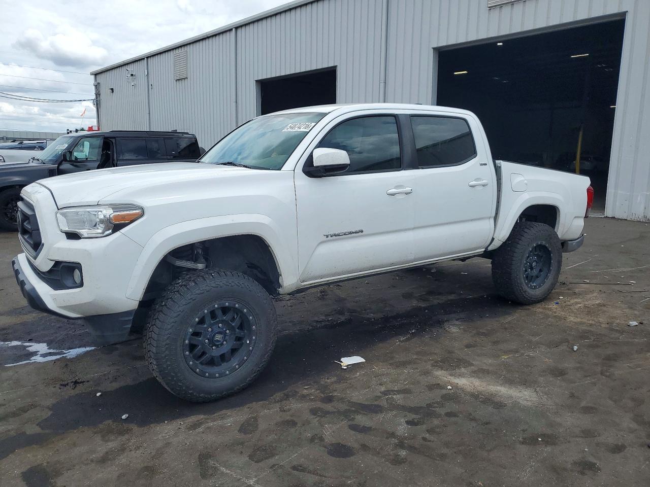 2020 TOYOTA TACOMA