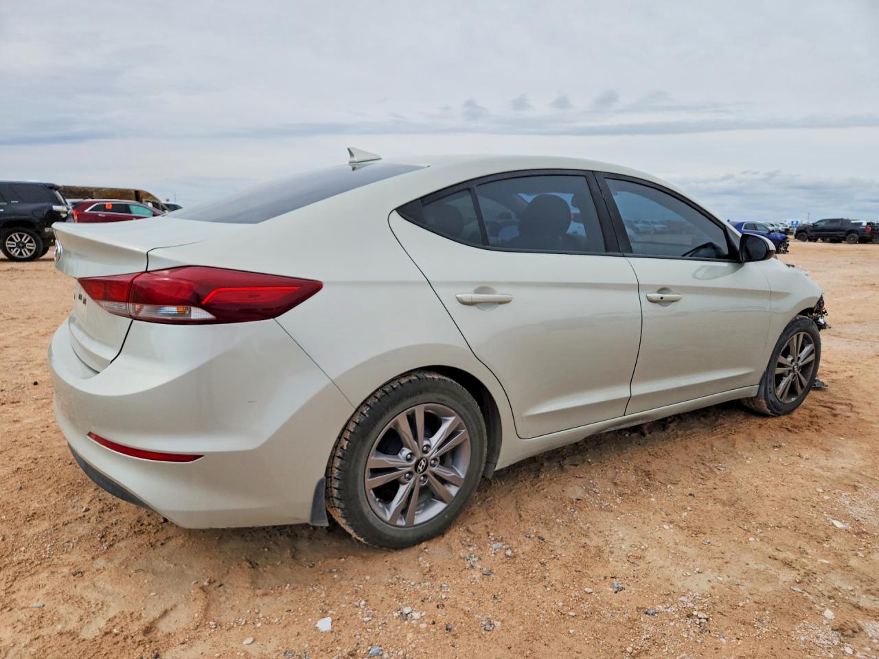 2017 HYUNDAI ELANTRA VA
