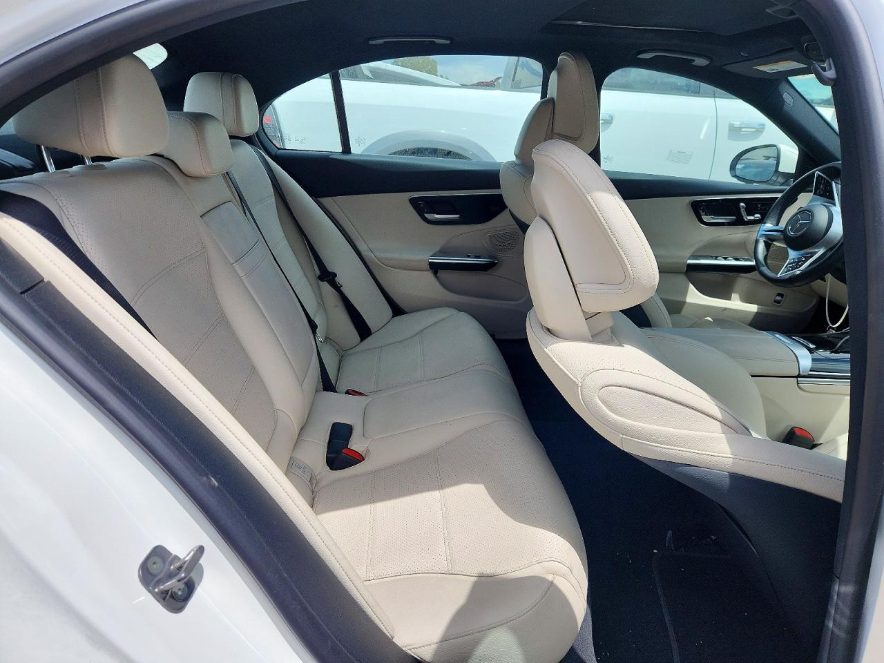 2024 MERCEDES-BENZ C-CLASS