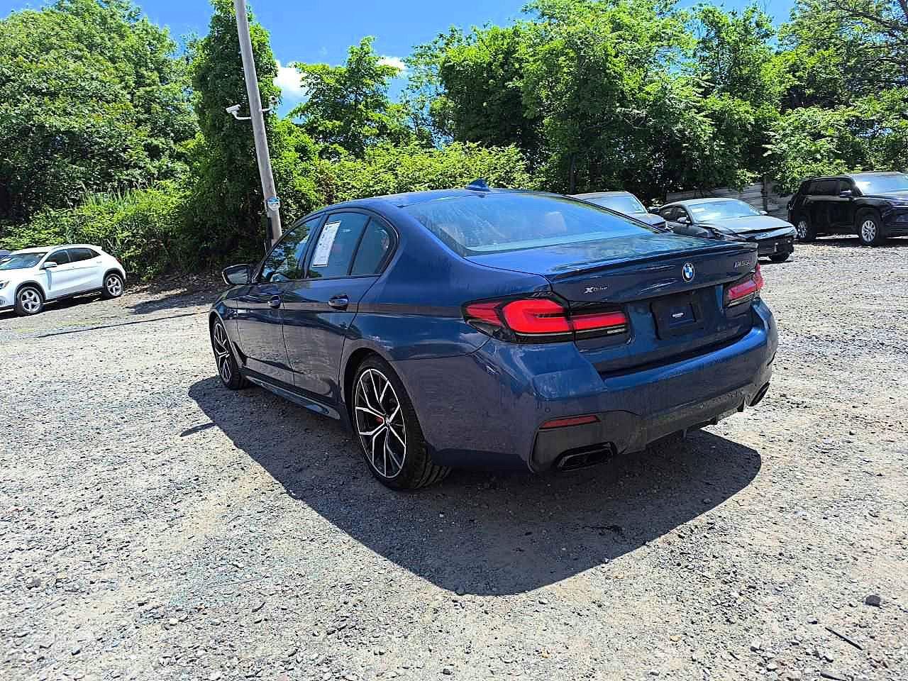 2023 BMW M5